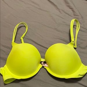 Victoria secret 34b push-up